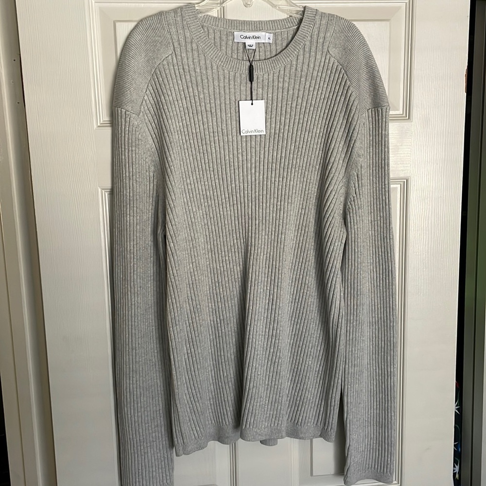 Calvin Klein sweater, heather gray XL
